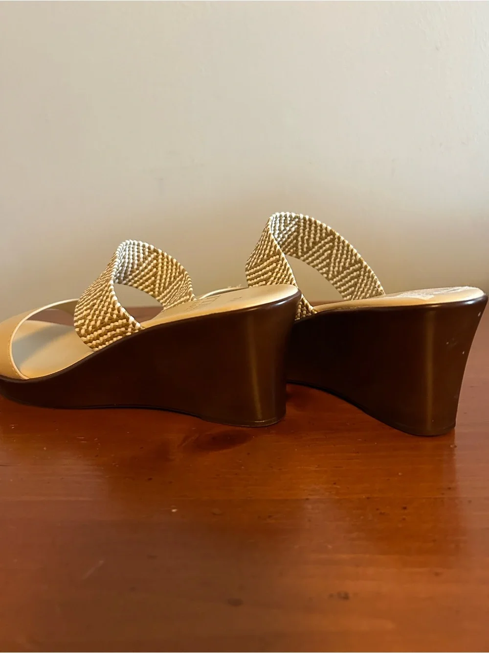 Women's Cream Two-Band Wedge Slide Sandals with Woven Accent